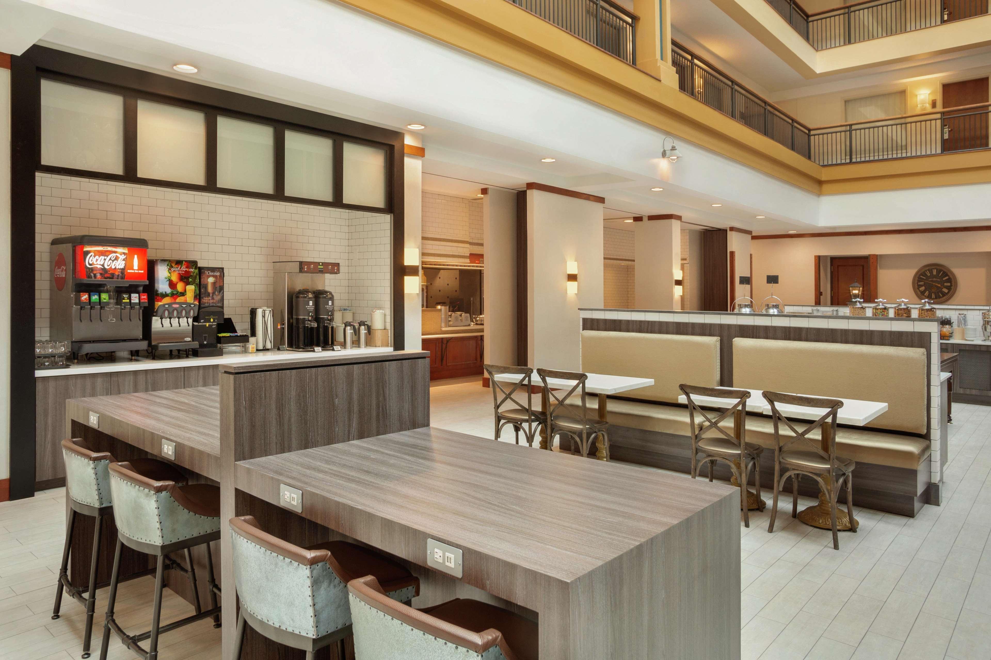 Embassy Suites By Hilton Denver International Airport Kültér fotó