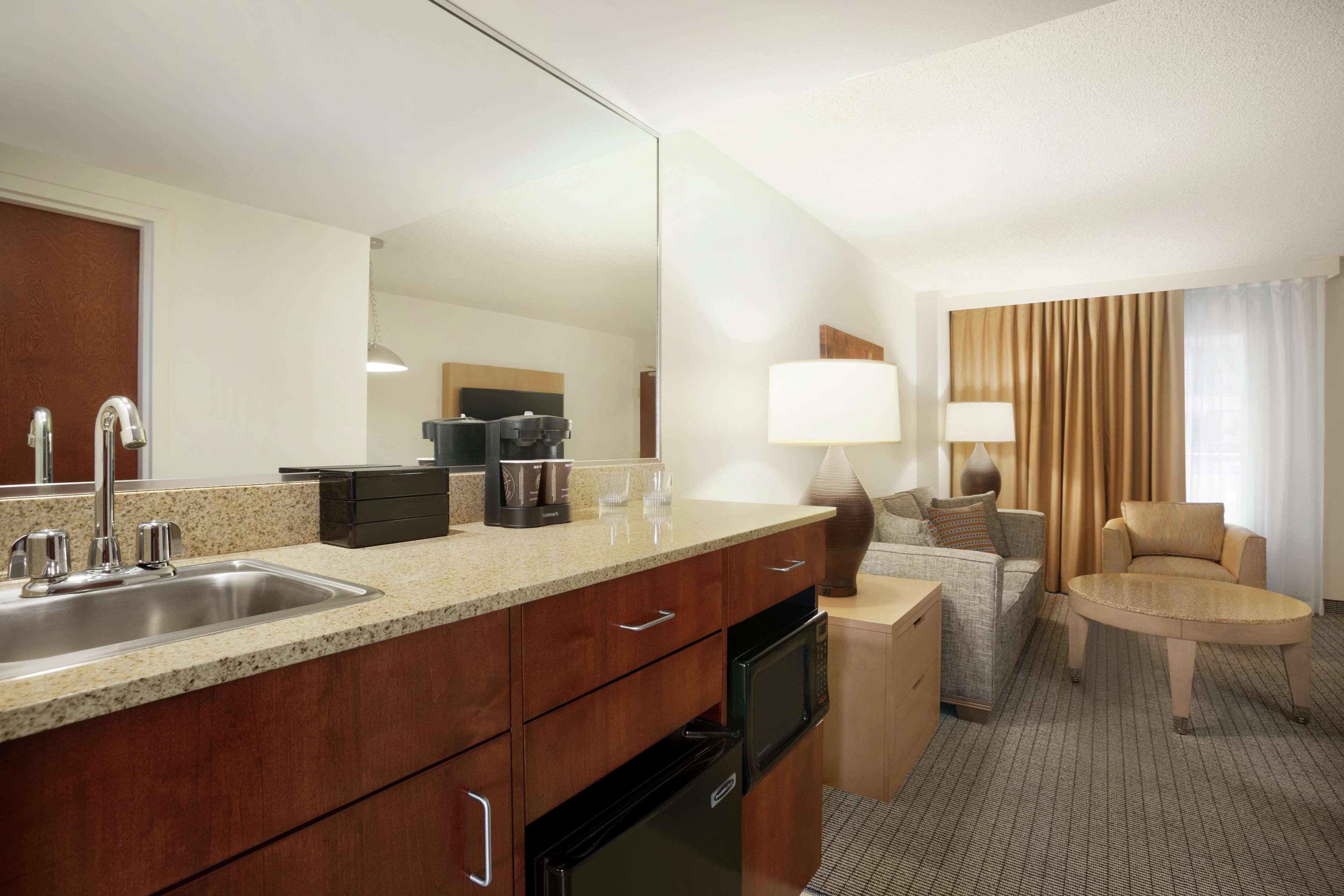 Embassy Suites By Hilton Denver International Airport Kültér fotó