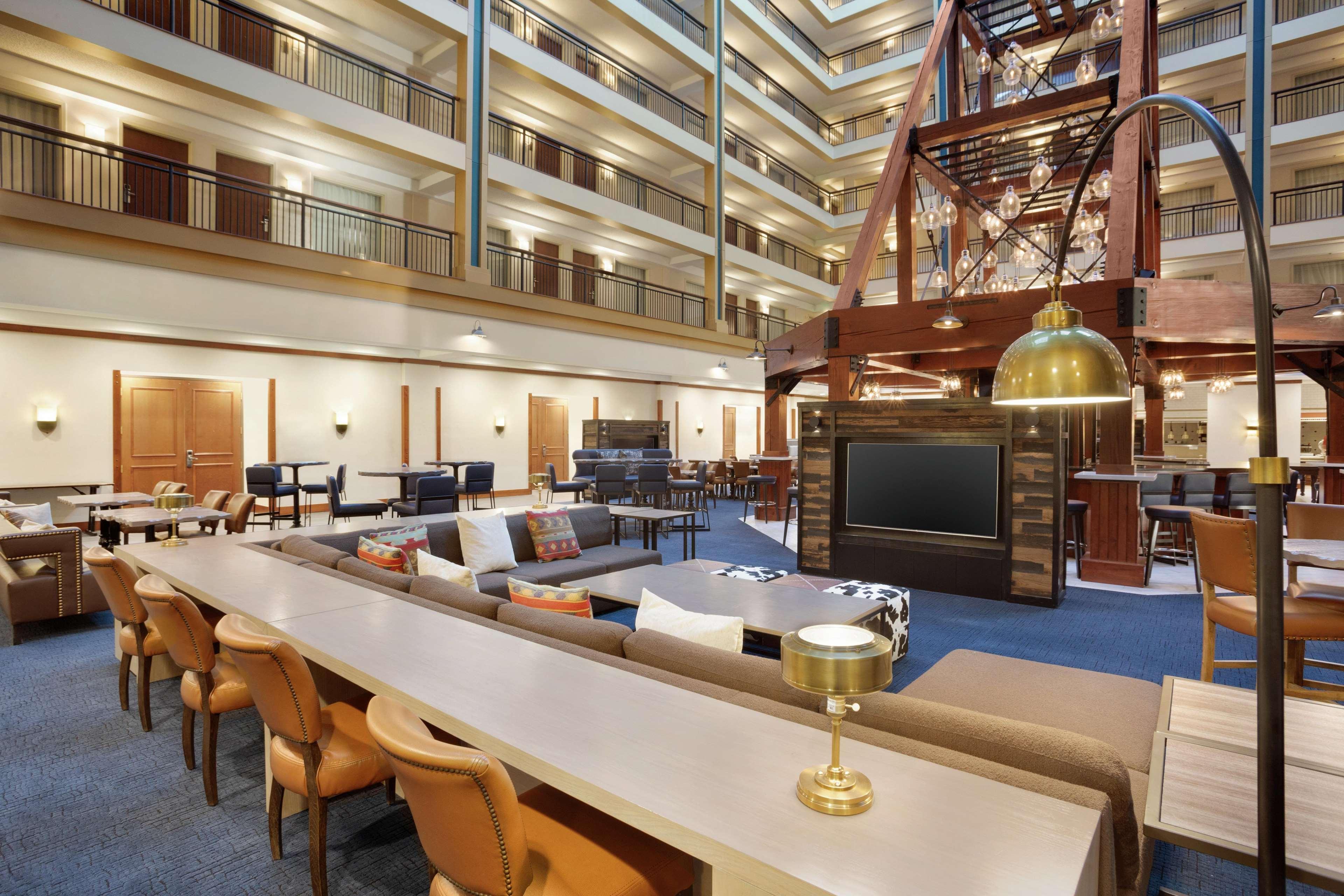 Embassy Suites By Hilton Denver International Airport Kültér fotó